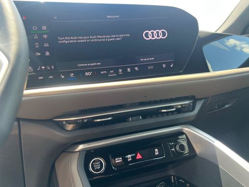 Certified 2025 Audi Q5 Premium Plus w/ Premium Plus AWD/4WD image 30