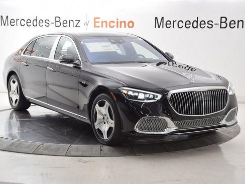 New 2026 Mercedes-Benz Maybach S 680 4MATIC image 8