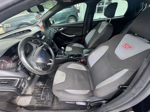 Used 2018 Ford Focus ST image 12