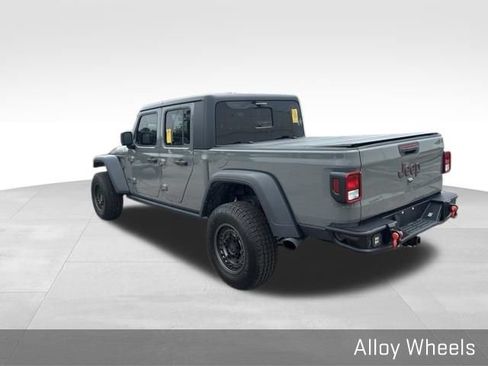 Used 2022 Jeep Gladiator Rubicon w/ Cold Weather Group AWD/4WD image 10