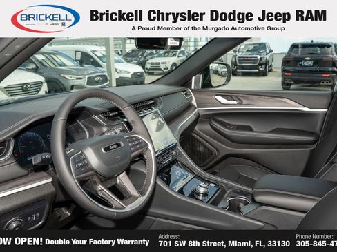 New 2025 Jeep Grand Cherokee Limited image 15