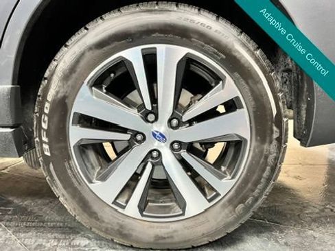 Used 2018 Subaru Outback 2.5i Limited AWD/4WD image 11