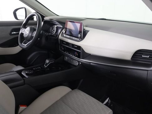 Used 2023 Nissan Rogue SV AWD/4WD image 25