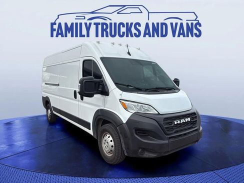 Used 2023 RAM ProMaster 2500 image 7
