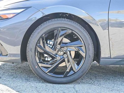 New 2026 Hyundai Elantra SEL Sport image 12