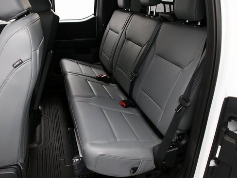 New 2025 Ford F550 4x4 Supercab Super Duty image 11