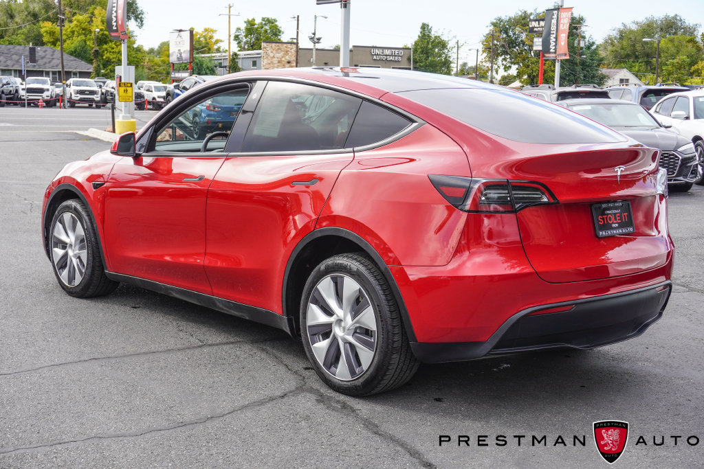 Used 2023 Tesla Model Y Long Range AWD/4WD image 5