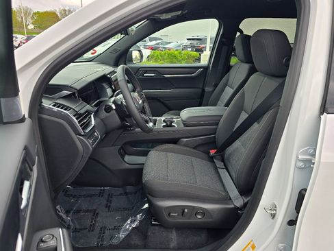 New 2026 GMC Acadia Elevation w/ Black Edition AWD/4WD image 15