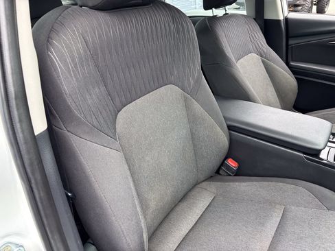 Used 2025 Toyota Camry LE FWD image 36