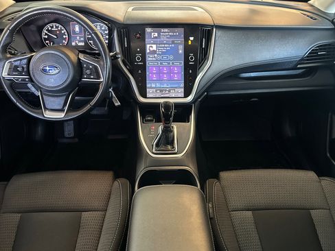 Used 2022 Subaru Outback Premium image 13