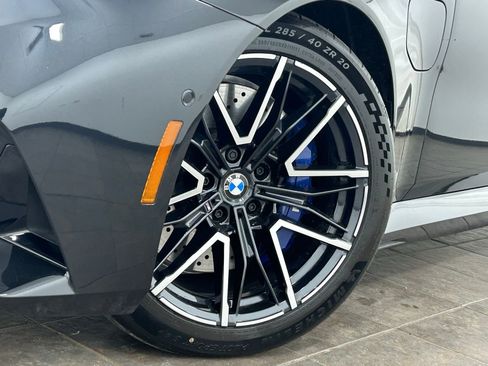 New 2026 BMW M5 w/ Executive Package image 2