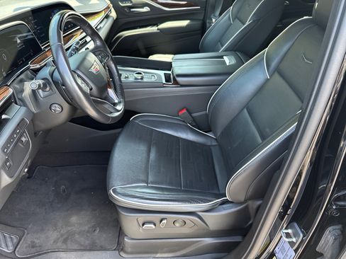 Used 2023 Cadillac Escalade ESV Premium Luxury AWD/4WD image 10