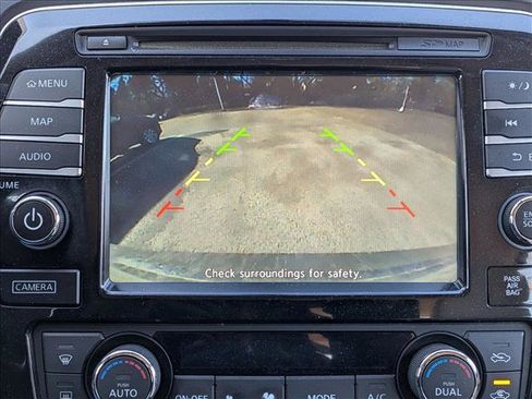 Used 2016 Nissan Maxima 3.5 S image 11