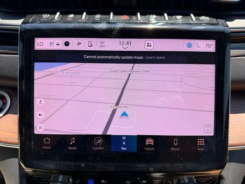 Used 2025 Jeep Grand Cherokee L Summit w/ Rear Seat Video Group I AWD/4WD image 35