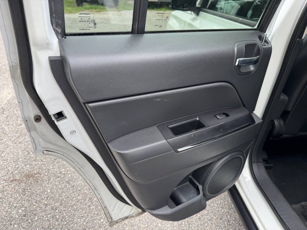 Used 2014 Jeep Patriot Limited FWD image 41