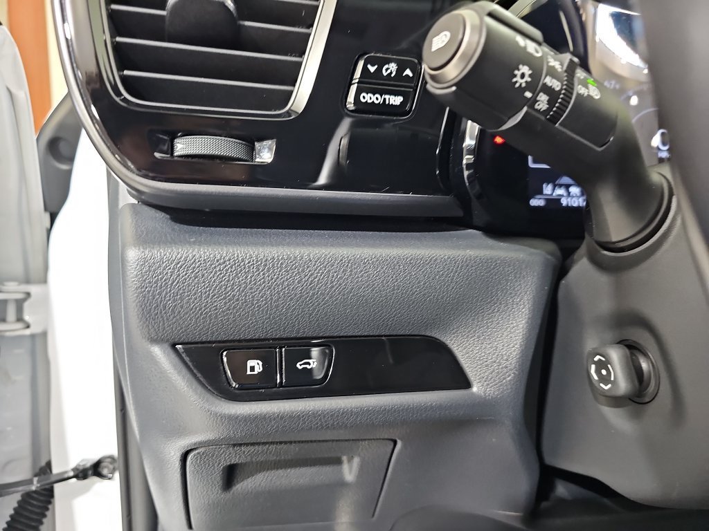 Used 2026 Lexus NX 350 AWD w/ Accessory Package (2T) image 25