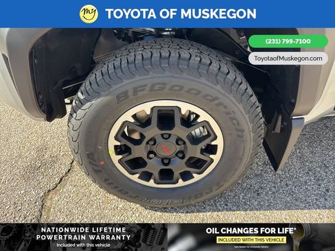 New 2025 Toyota Tacoma TRD Off-Road w/ TRD Off Road Upgrade Package image 9