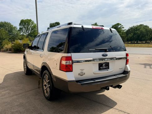 Used 2017 Ford Expedition King Ranch RWD image 3