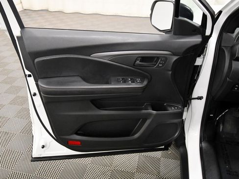 Certified 2022 Honda Passport TrailSport image 13