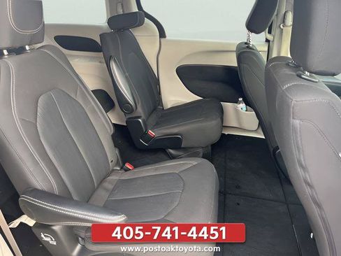 Used 2024 Chrysler Voyager LX FWD image 19