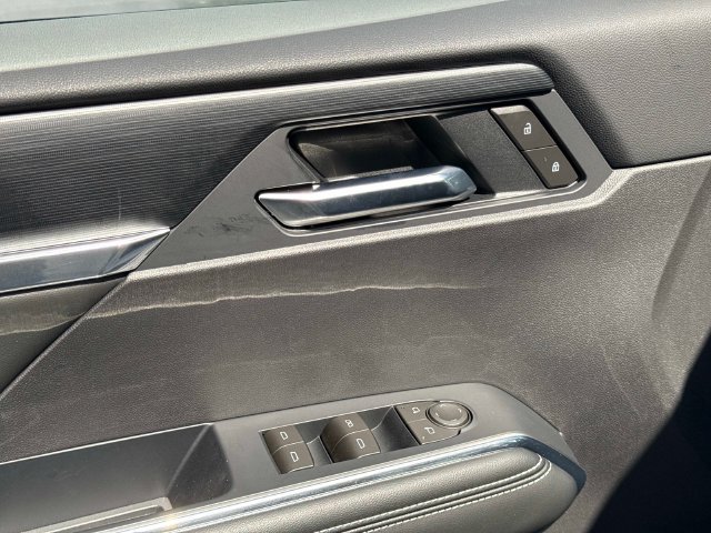 New 2026 GMC Acadia Elevation w/ Black Edition FWD image 17