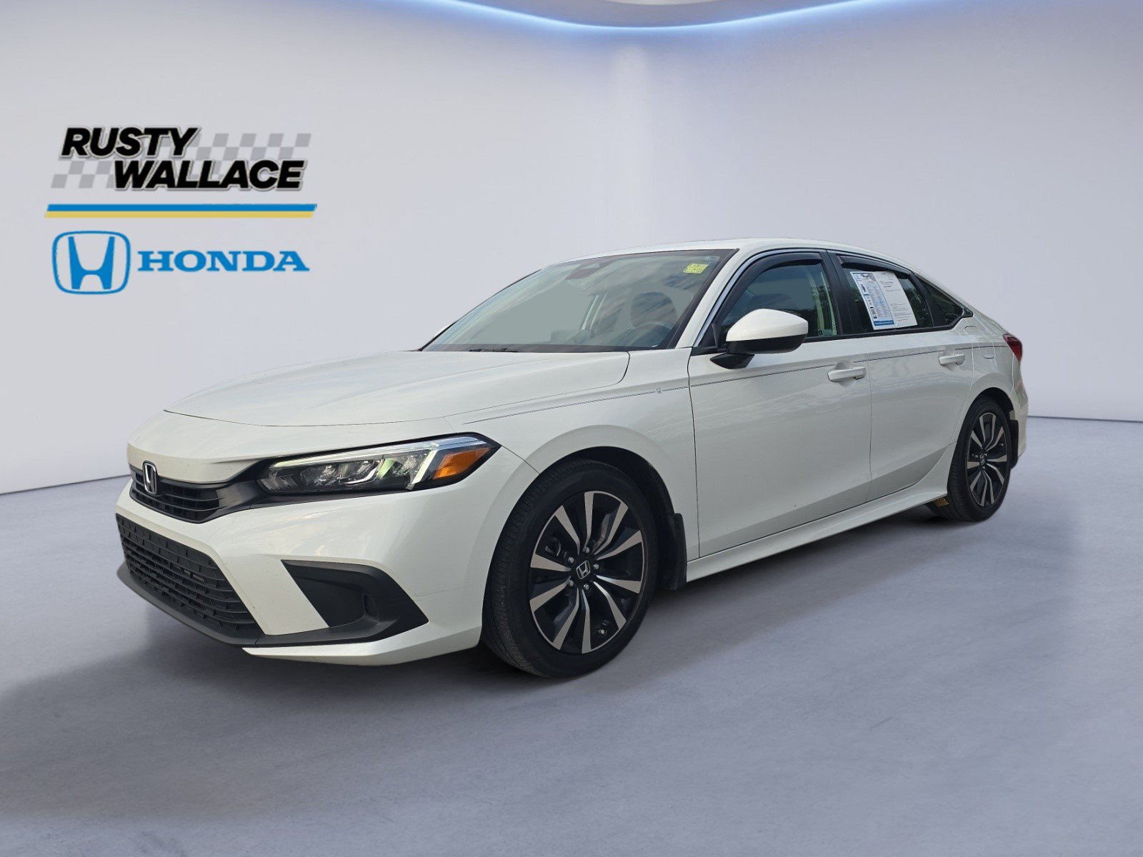 Used 2024 Honda Civic EX image 1