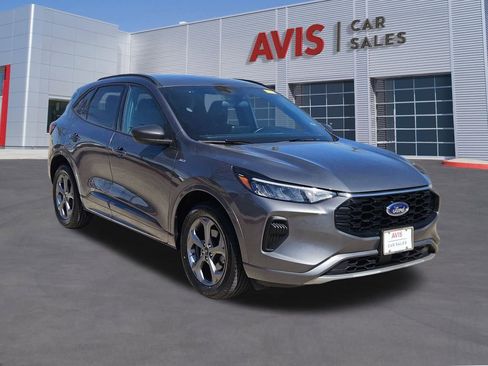 Used 2024 Ford Escape ST-Line image 9