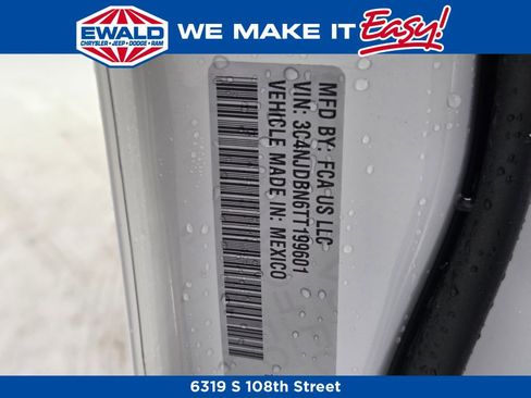 New 2026 Jeep Compass Latitude image 26