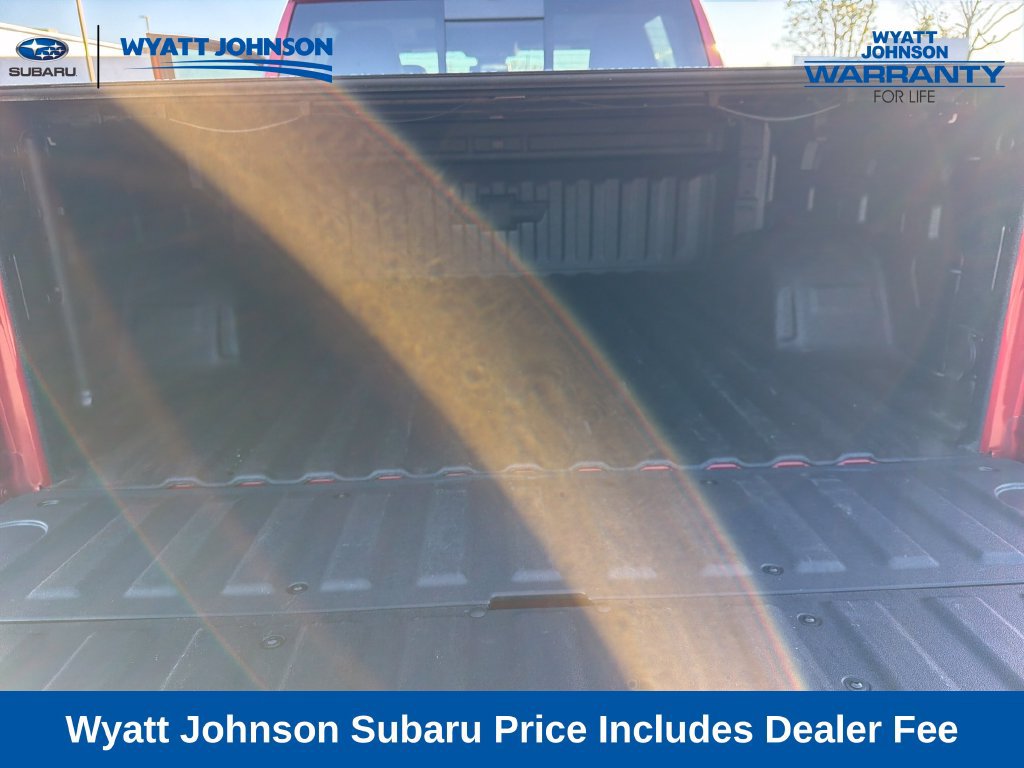 Used 2025 Chevrolet Silverado 1500 High Country w/ High Country Premium Package AWD/4WD image 34