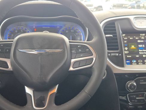 Used 2023 Chrysler 300 Touring w/ Sport Appearance Package RWD image 20