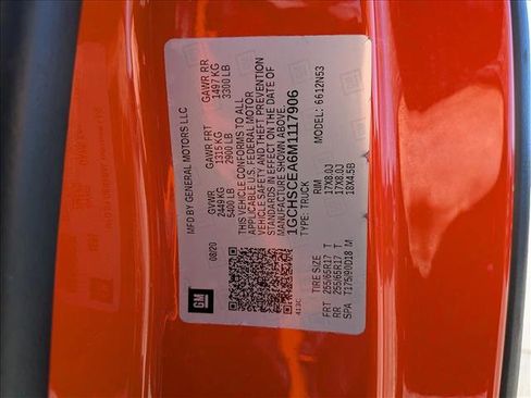 Used 2021 Chevrolet Colorado LT w/ LT Convenience Package image 23