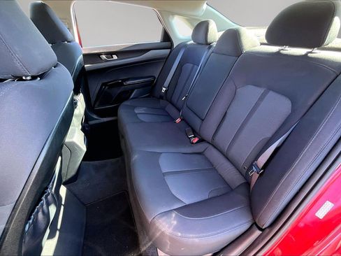 Used 2023 Kia K5 LXS image 22