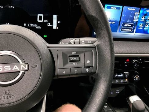 New 2026 Nissan Kicks SV w/ SV Premium Package FWD image 22
