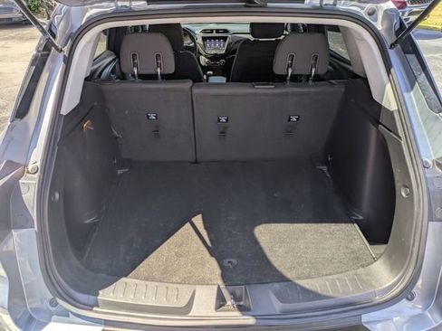 Used 2021 Chevrolet TrailBlazer LT w/ Convenience Package FWD image 25