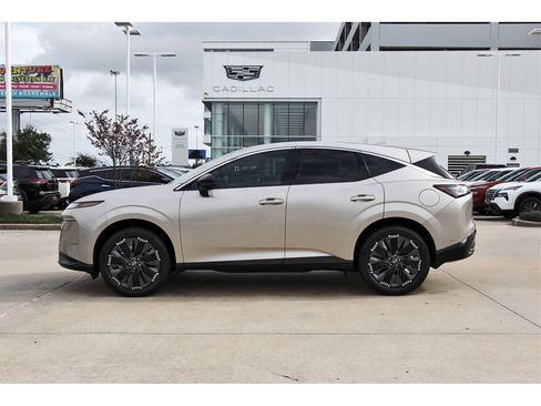 Used 2025 Nissan Murano Platinum image 3