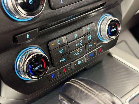 Used 2018 Ford F150 Lariat w/ Equipment Group 502A Luxury image 16