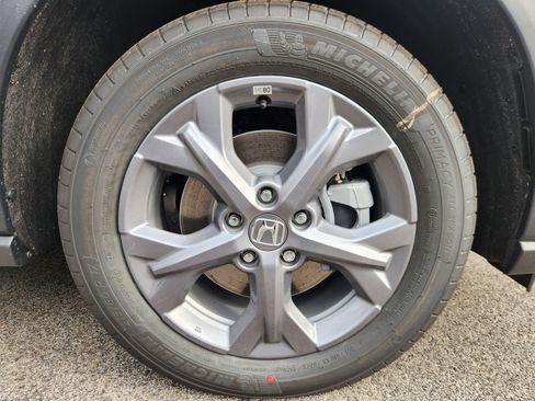 New 2026 Honda HR-V LX image 14