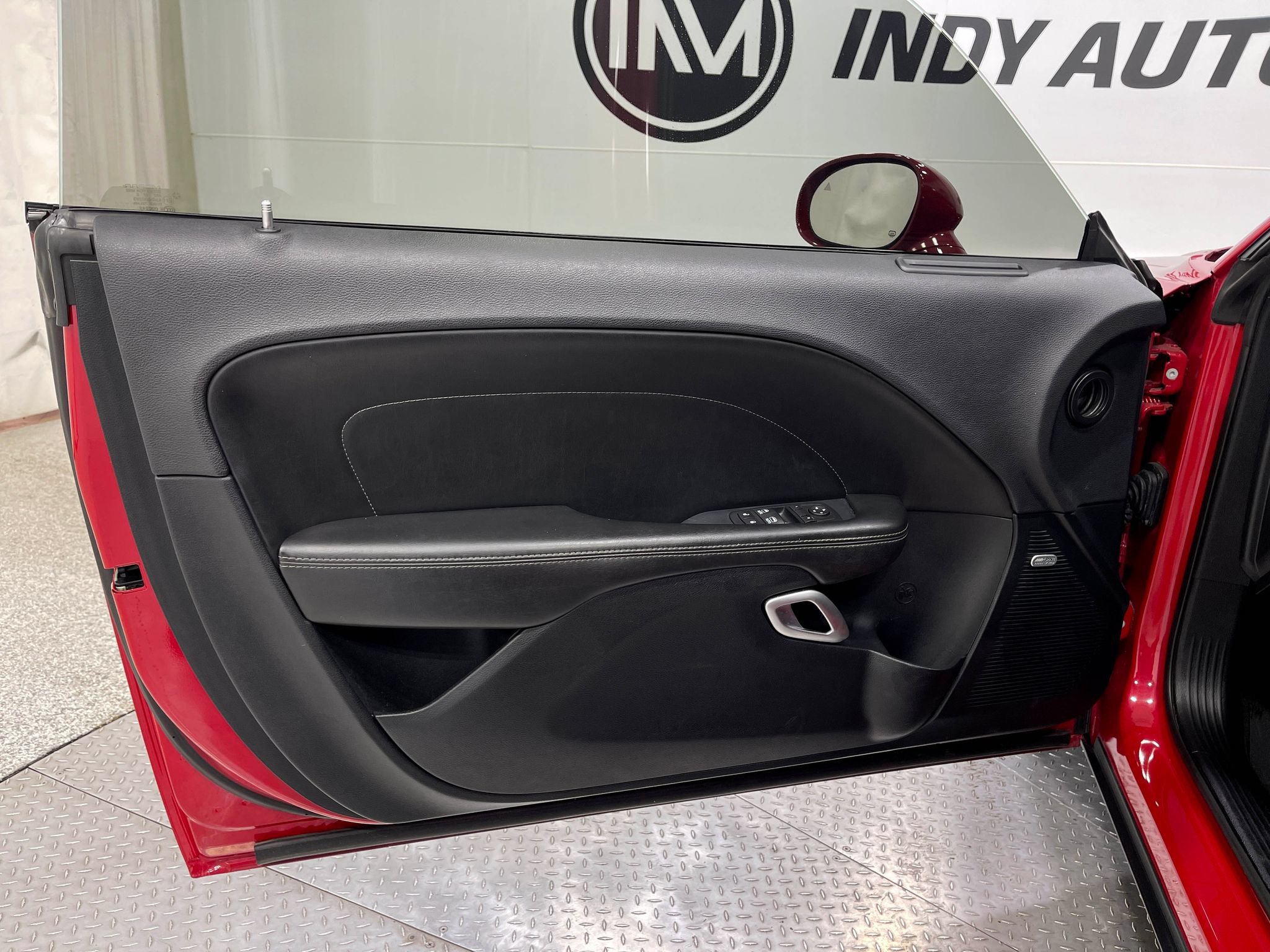 Used 2016 Dodge Challenger R/T Scat Pack RWD image 13