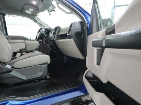 Used 2017 Ford F150 XL w/ Equipment Group 101A Mid AWD/4WD image 10