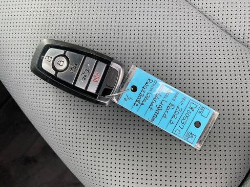 Used 2023 Ford F150 Lightning Lariat AWD/4WD image 28