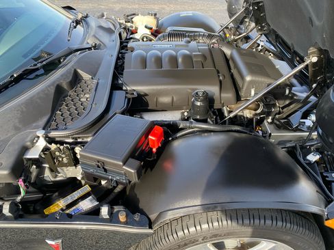 Used 2007 Pontiac Solstice Convertible w/ Premium Package image 38