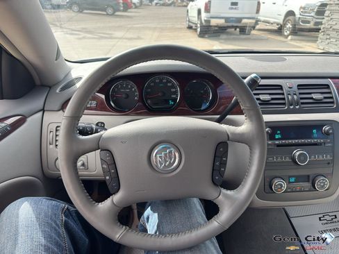 Used 2008 Buick Lucerne CXL w/ Driver Confidence Package FWD image 16