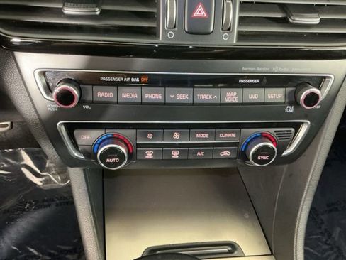 Used 2017 Kia Optima SX FWD image 16