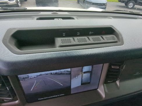 Used 2023 Ford Bronco Outer Banks AWD/4WD image 20
