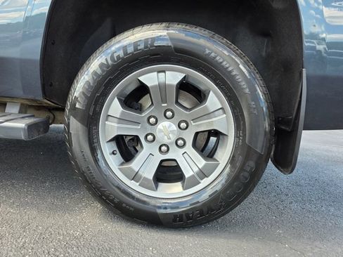 Used 2019 Chevrolet Tahoe LS AWD/4WD image 10
