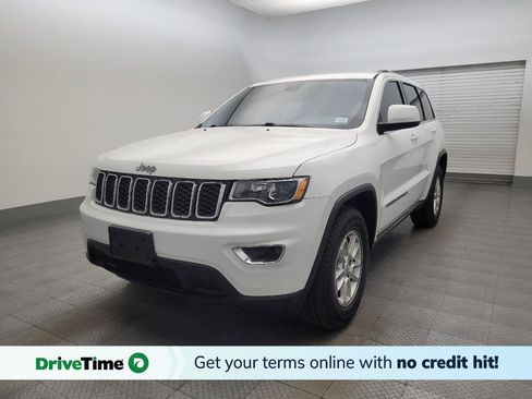 Used 2018 Jeep Grand Cherokee Laredo RWD image 1