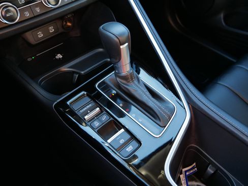 Certified 2025 Acura ADX AWD image 24