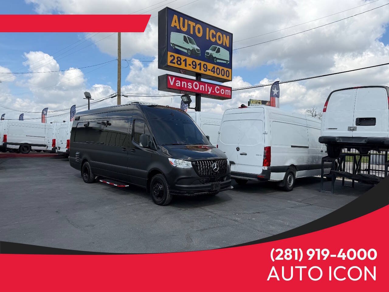Used 2022 Mercedes-Benz Sprinter 4500 w/ Parking Package image 1