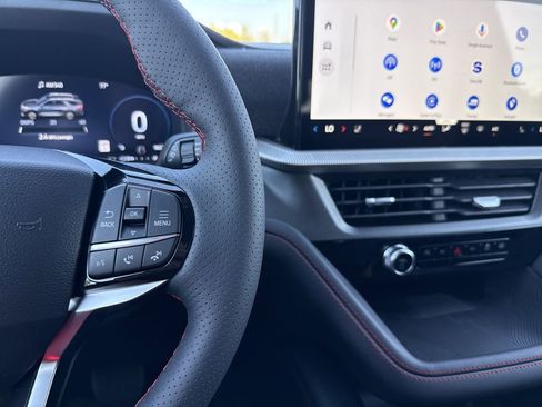 New 2026 Ford Explorer ST-Line w/ ST-Line Street Pack image 16