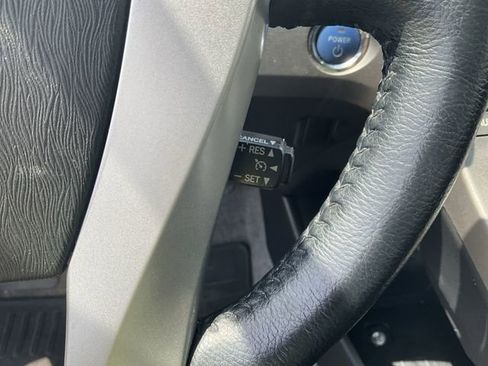 Used 2015 Toyota Prius Four FWD image 22